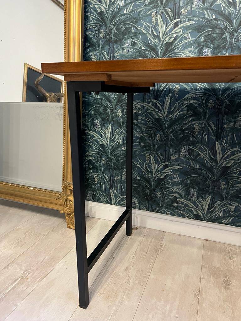 Pierre Paulin CM 172 desk in oak and metal from the 1950s