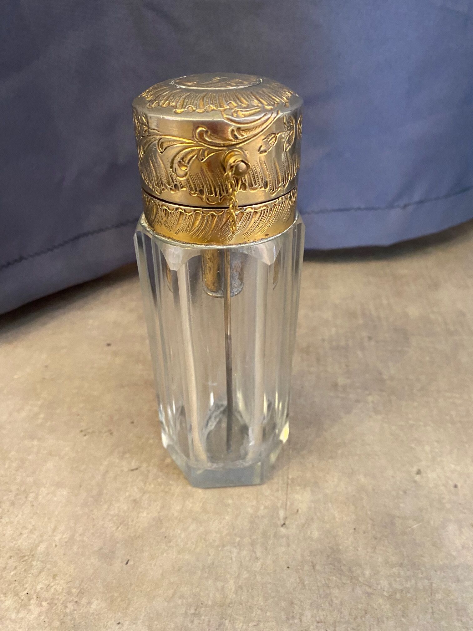 Old piston vaporizer crystal perfume atomizer baccarat late nineteenth century