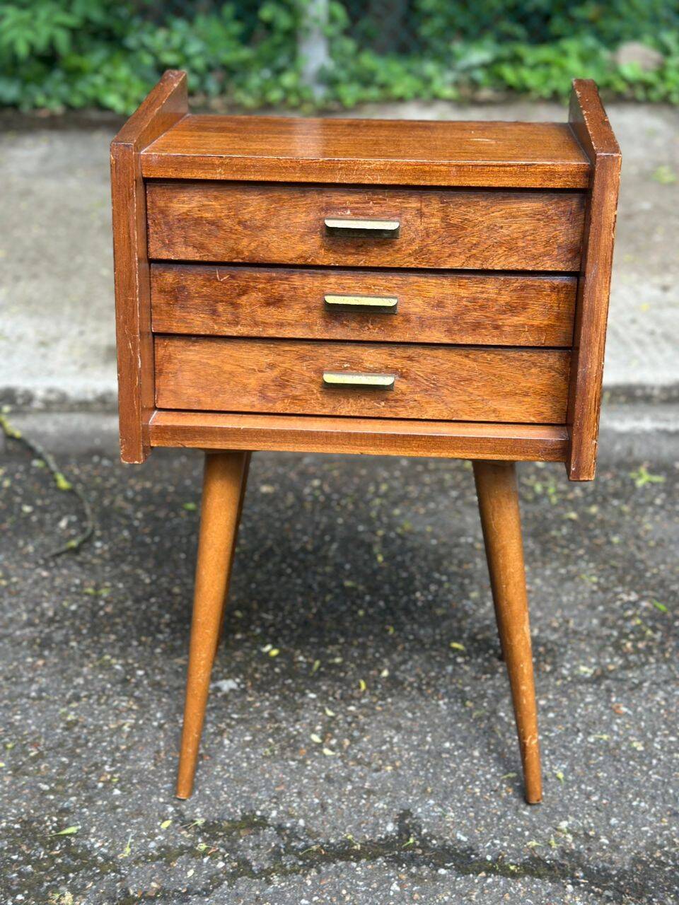 Scandinavian bedside table in oak from the 1960s with tapered legs and 3 drawers.