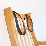 Armchair by Hans J. Wegner and Getama from the 1960s