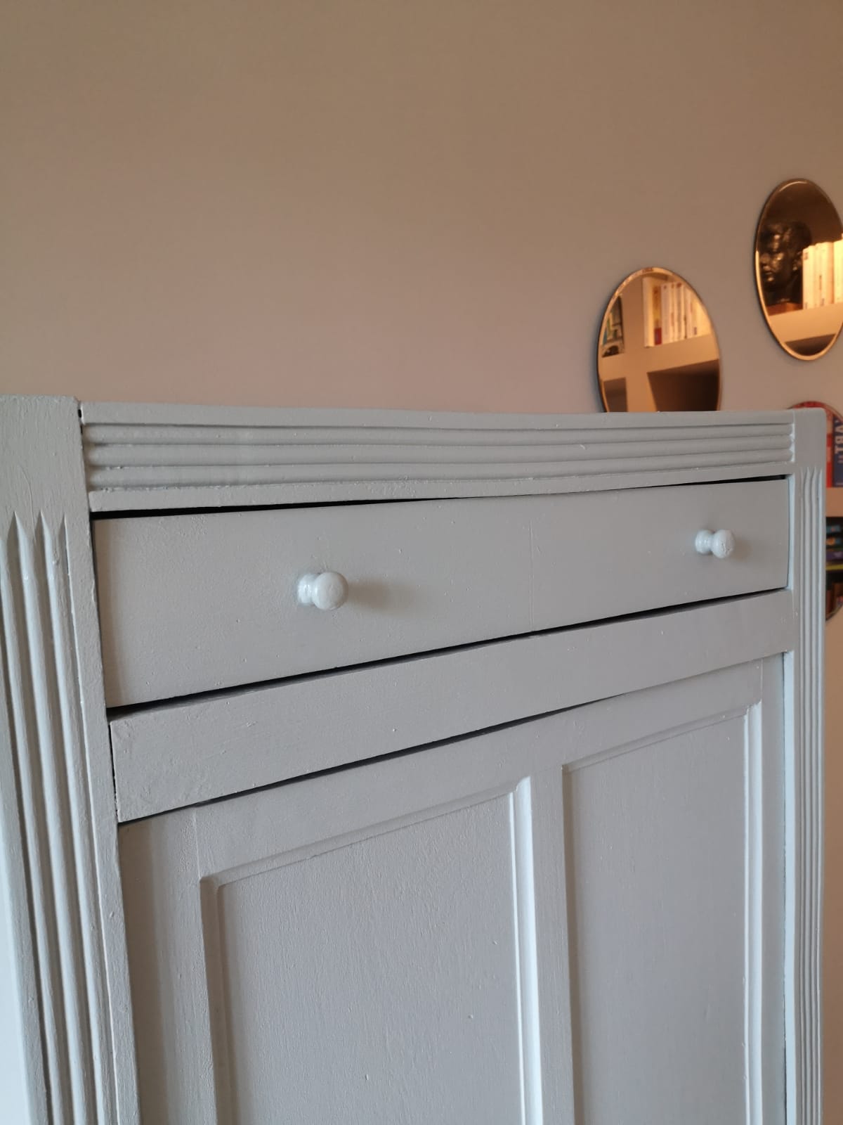 Small Parisian wardrobe redesigned