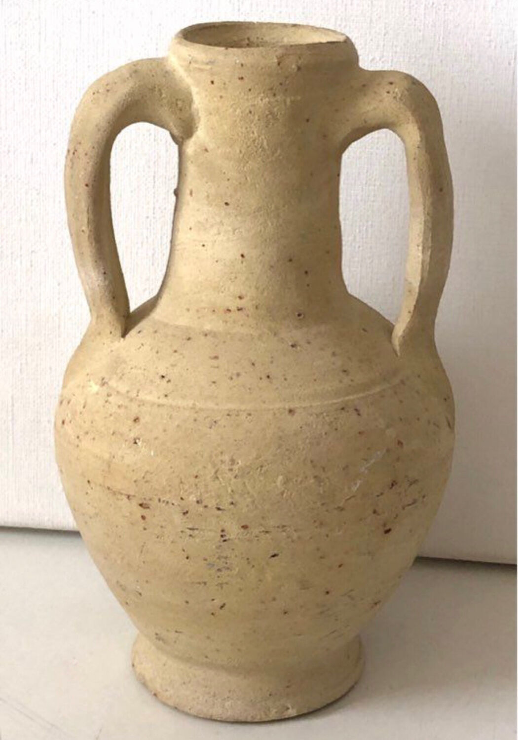 Amphora vase
