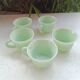 Lot de tasses en opaline verte