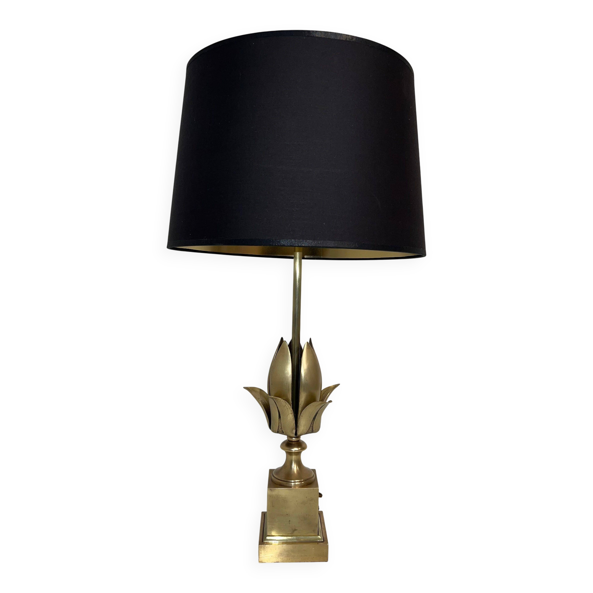 Brass flower lamp