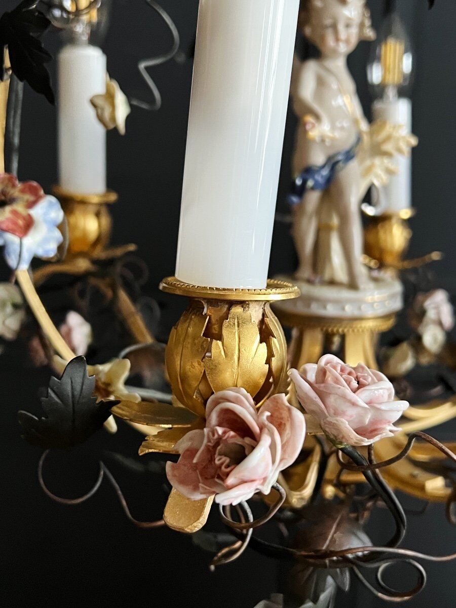 Napoleon III period cage chandelier in bronze and porcelain