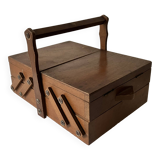 Old toy, little worker