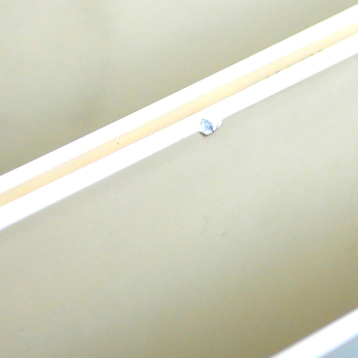 Magazine rack by Giotto Stoppino for Kartell