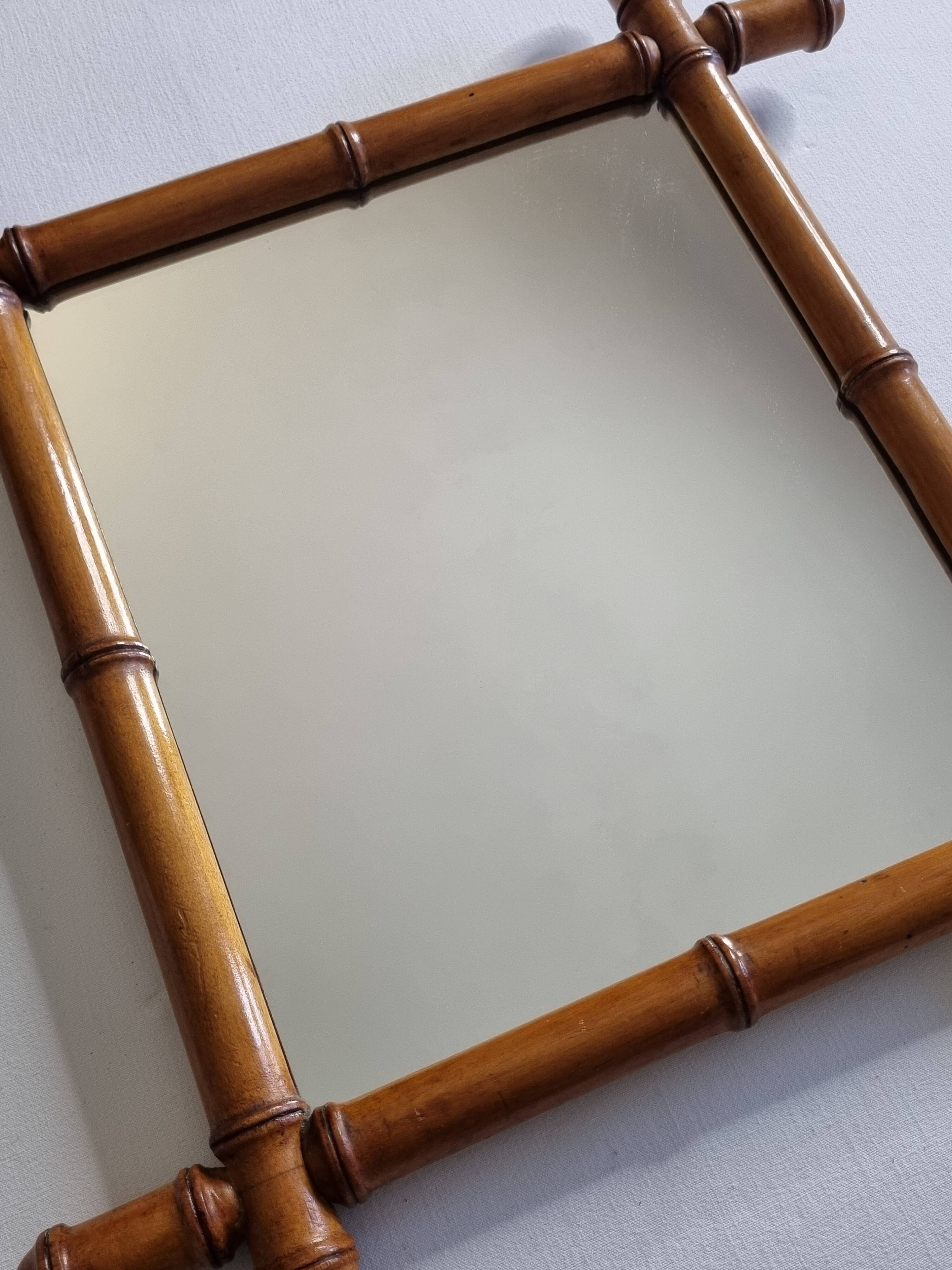 Antique mirror in turned bamboo-style wood, 46 x 54 cm