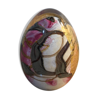 Branly egg-shaped paper press