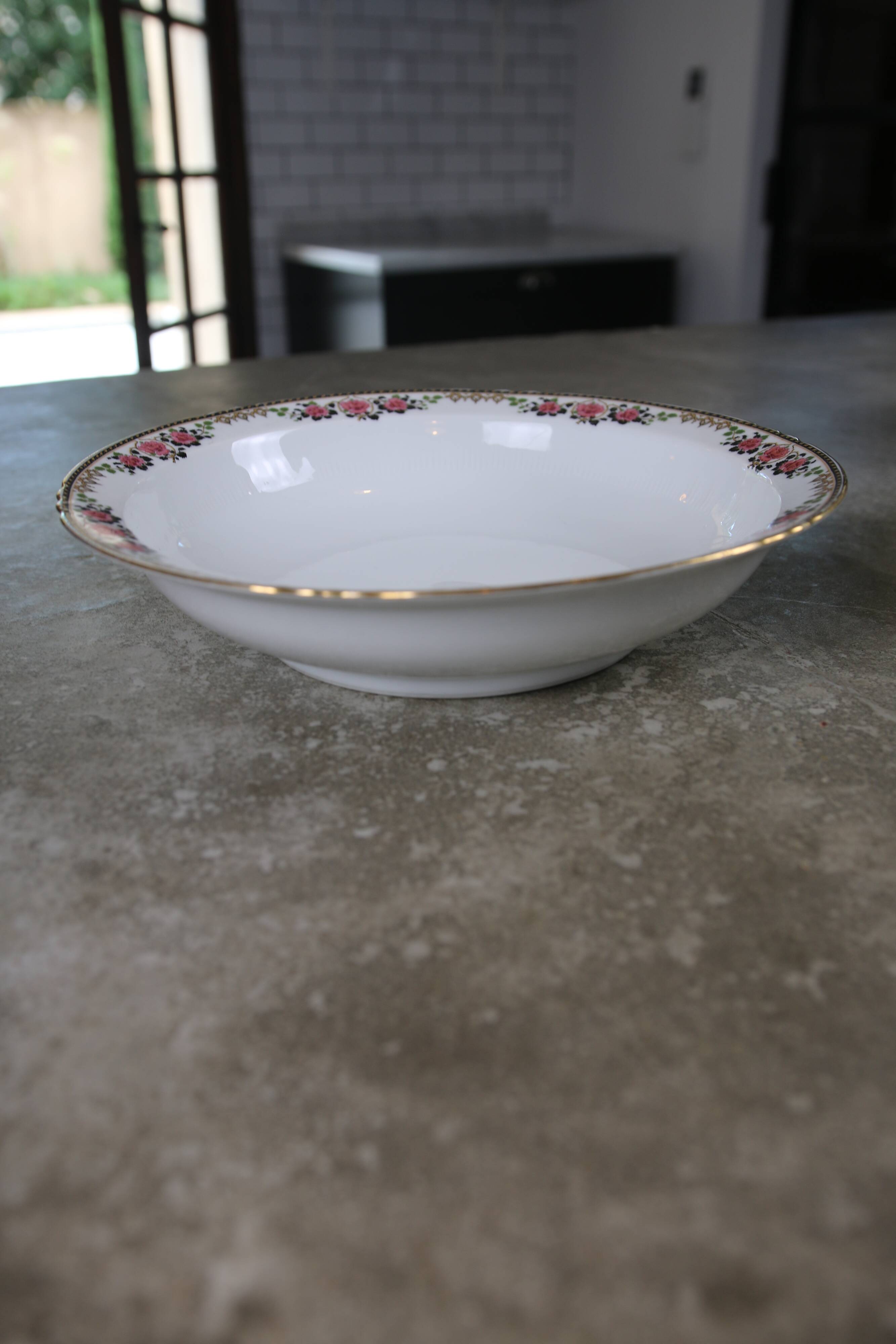 66-piece Limoges porcelain service, mid-20th century