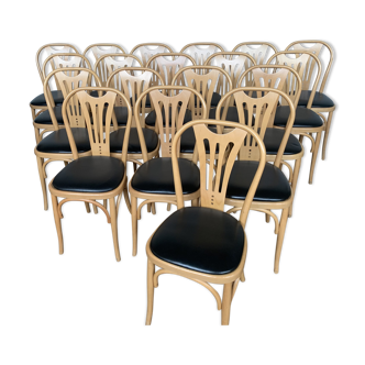 Serie de 8 chaises bistrot