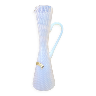 Vase en verre soufflé opalin Toscane Italie , années 60-70