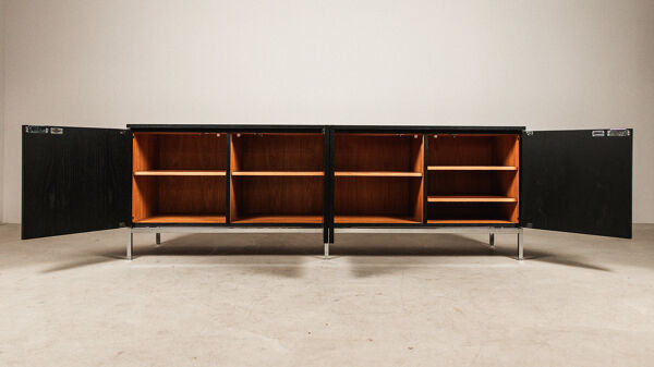 Buffet Florence Knoll en chêne noir et chrome pour Knoll International, années 1960