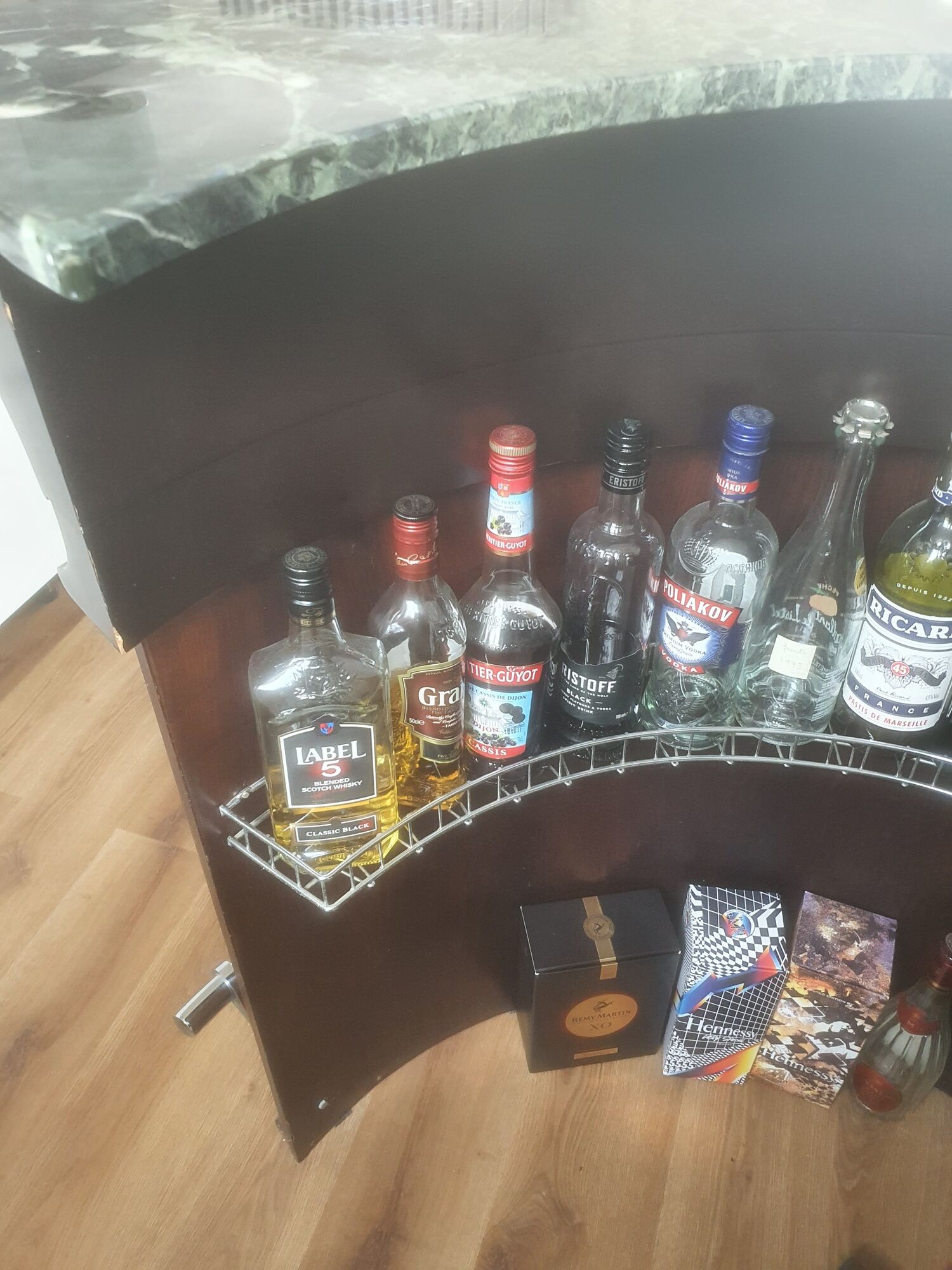 Bar furniture levitan year 70 rosewood rio