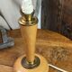 Lampe en bois et laiton, dans le style  Mazda