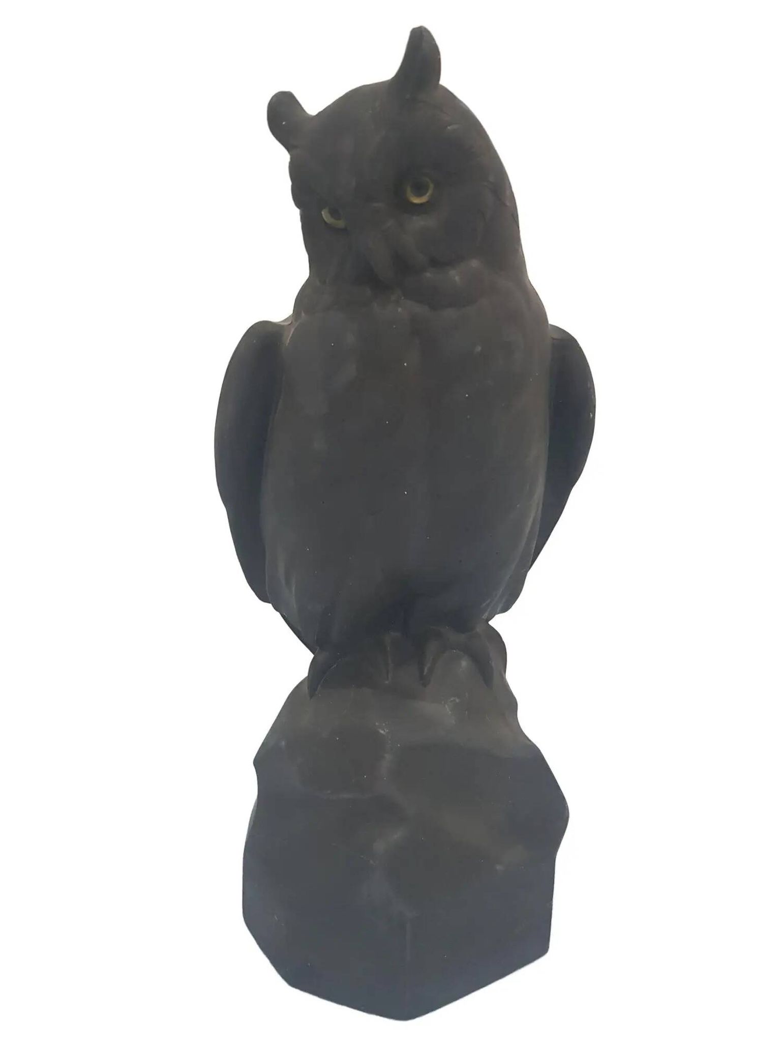 Owl sculpture, black lawinit, art. Curth, Henker & Co., Germany, 1920s.