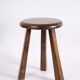 Tabouret tripode brutaliste