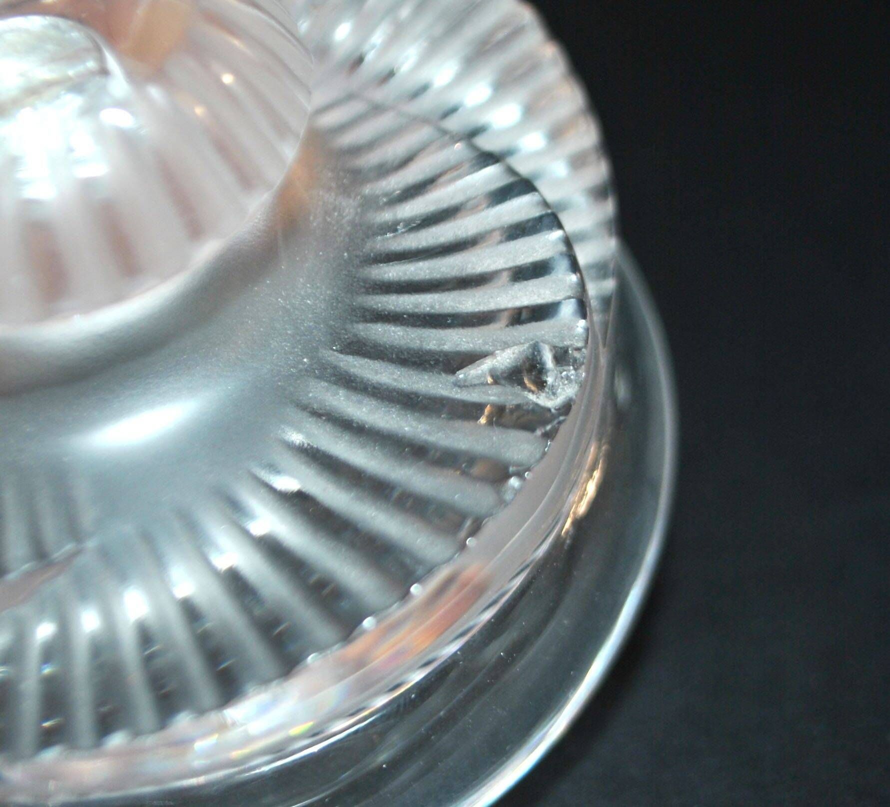 Lalique Baptiste bottle in frosted crystal signed "Lalique R France" 1979