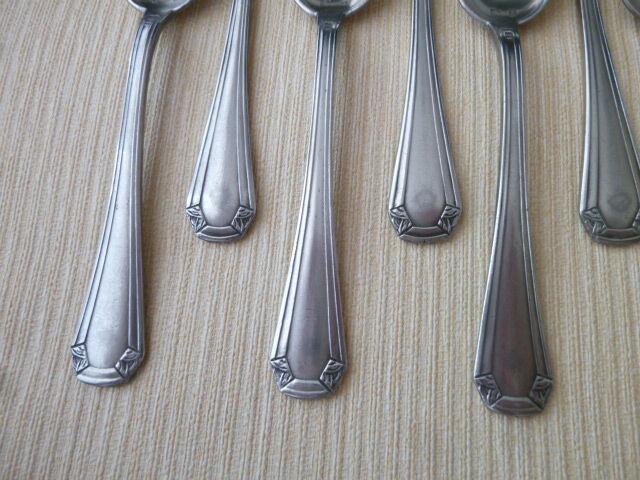 Box of 12 teaspoons in silver metal Art Deco style