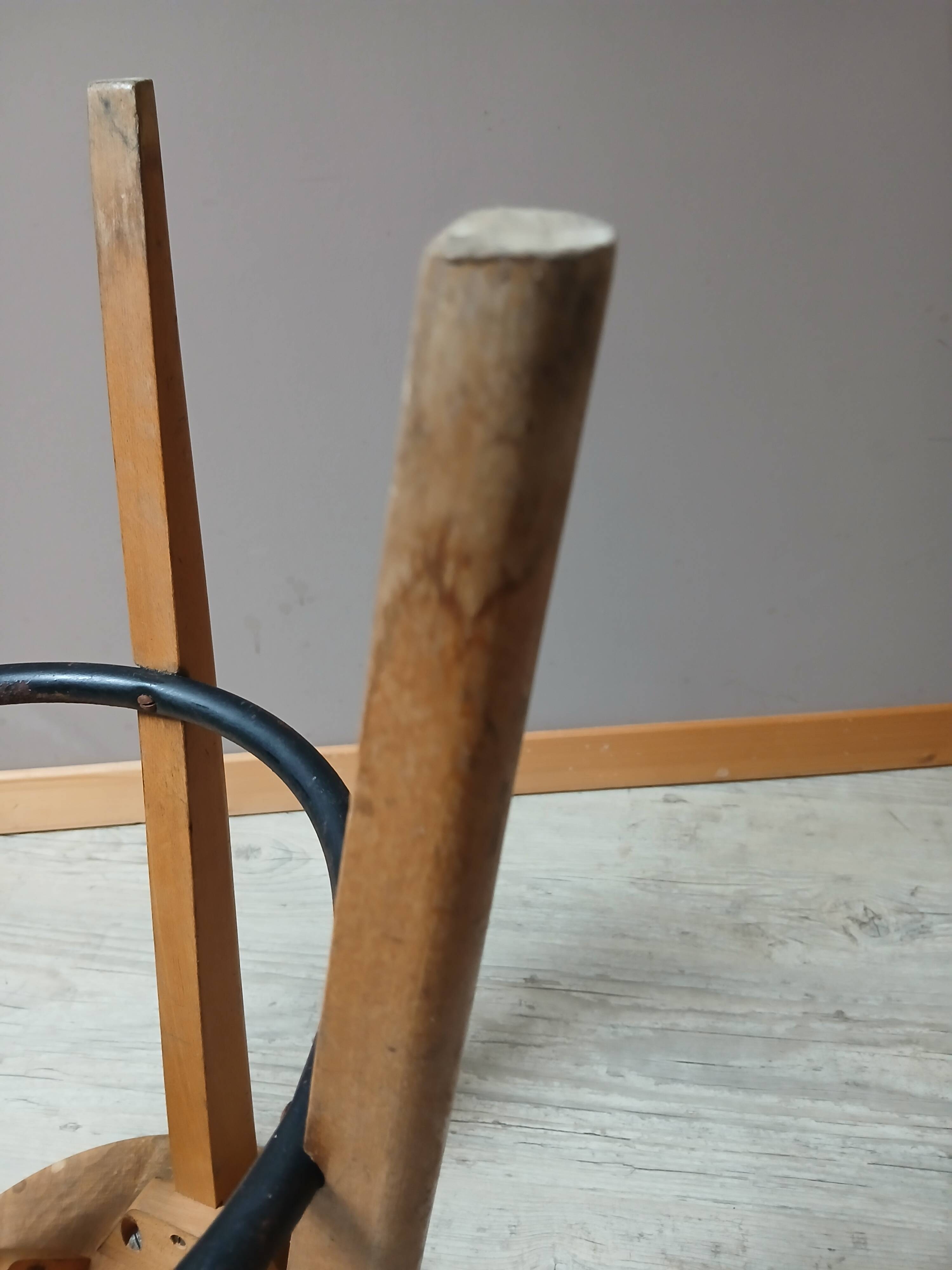 Beech bar stool from the 50s Editions STELLA