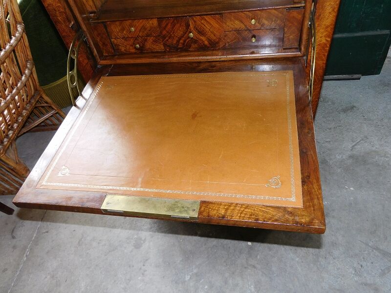 Secretary louis philippe in walnut