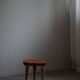 Primitive tripod stool in solid pine, modern Swedish style, from the 1950s.