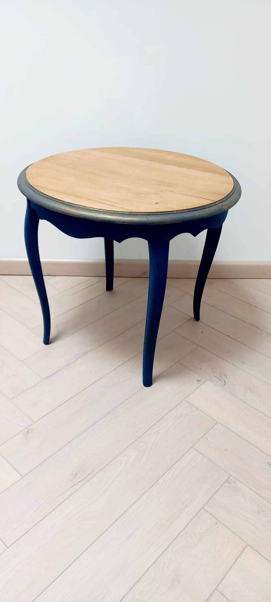 Vintage coffee table