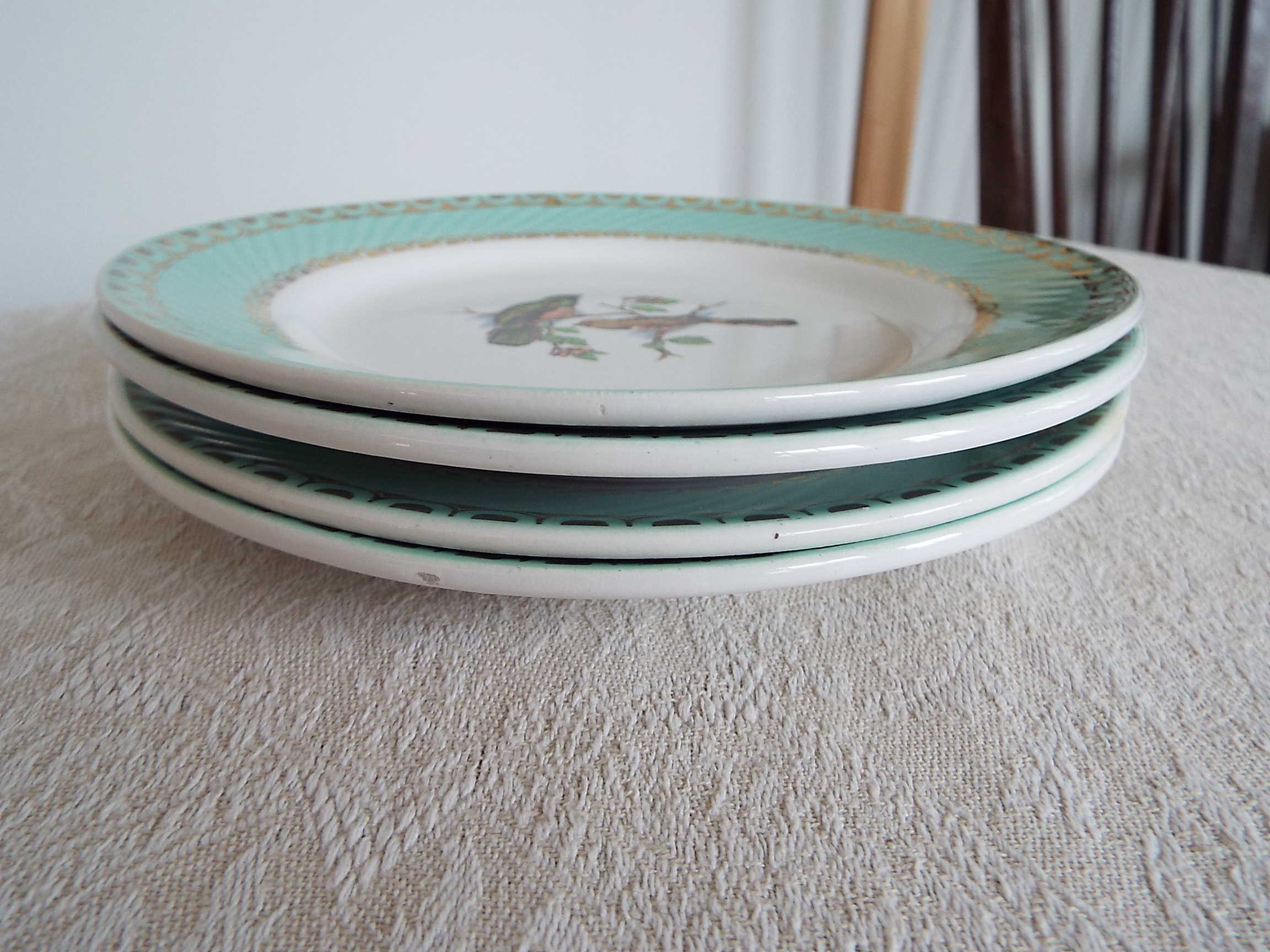 4 bird dessert plates