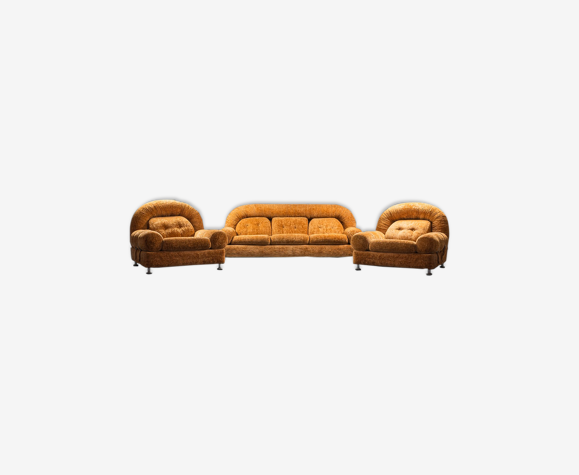 Ensemble canapé deux fauteuils en velours des années 70