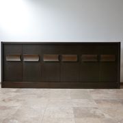 Enfilade brutaliste du milieu du siècle Belgique