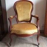 Louis XV armchair in mahogany