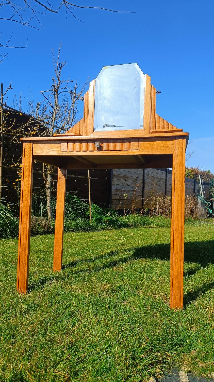 Art Deco dressing table with removable mirror