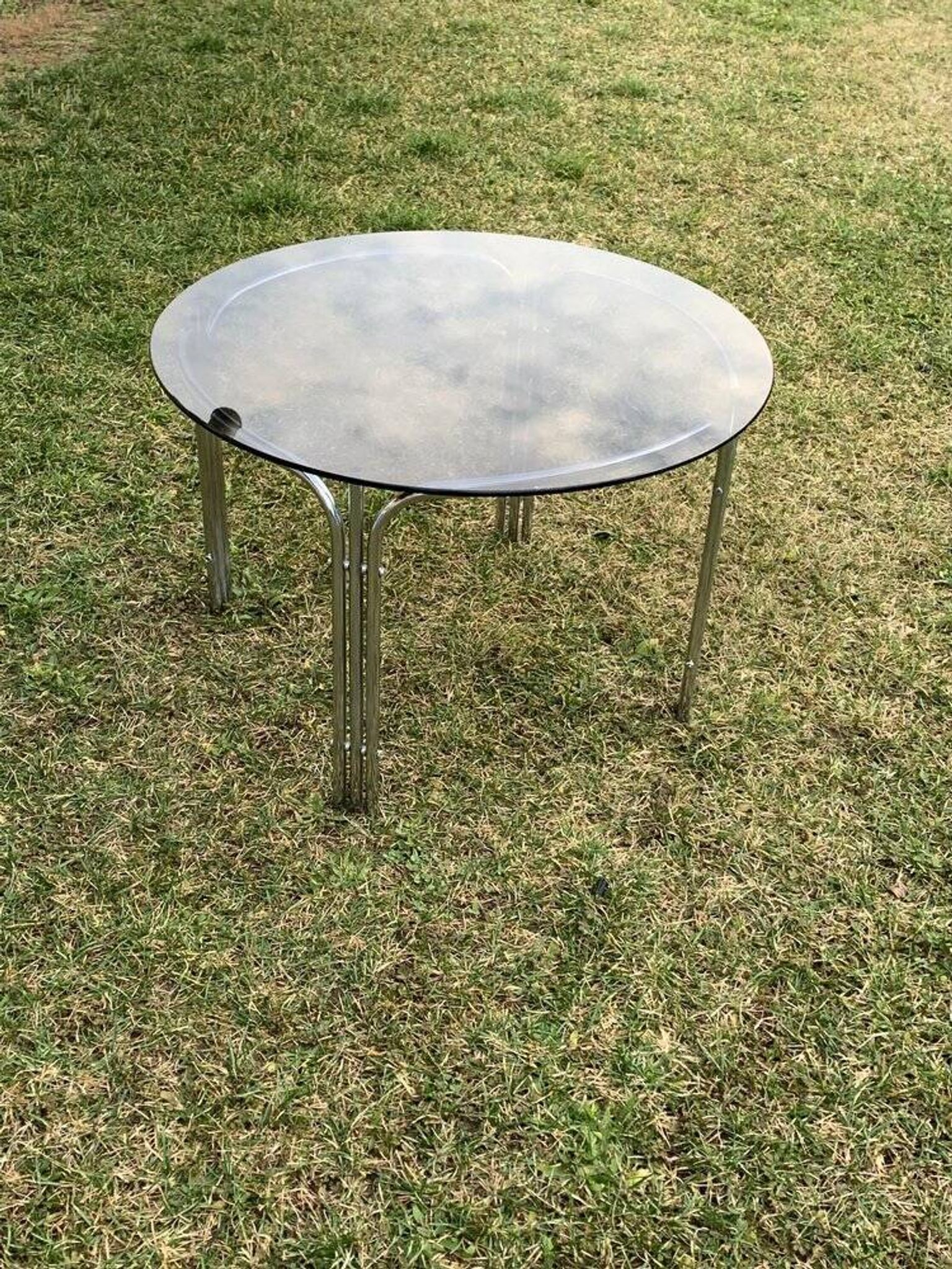 Table basse tubulaire en chrome, années 1960