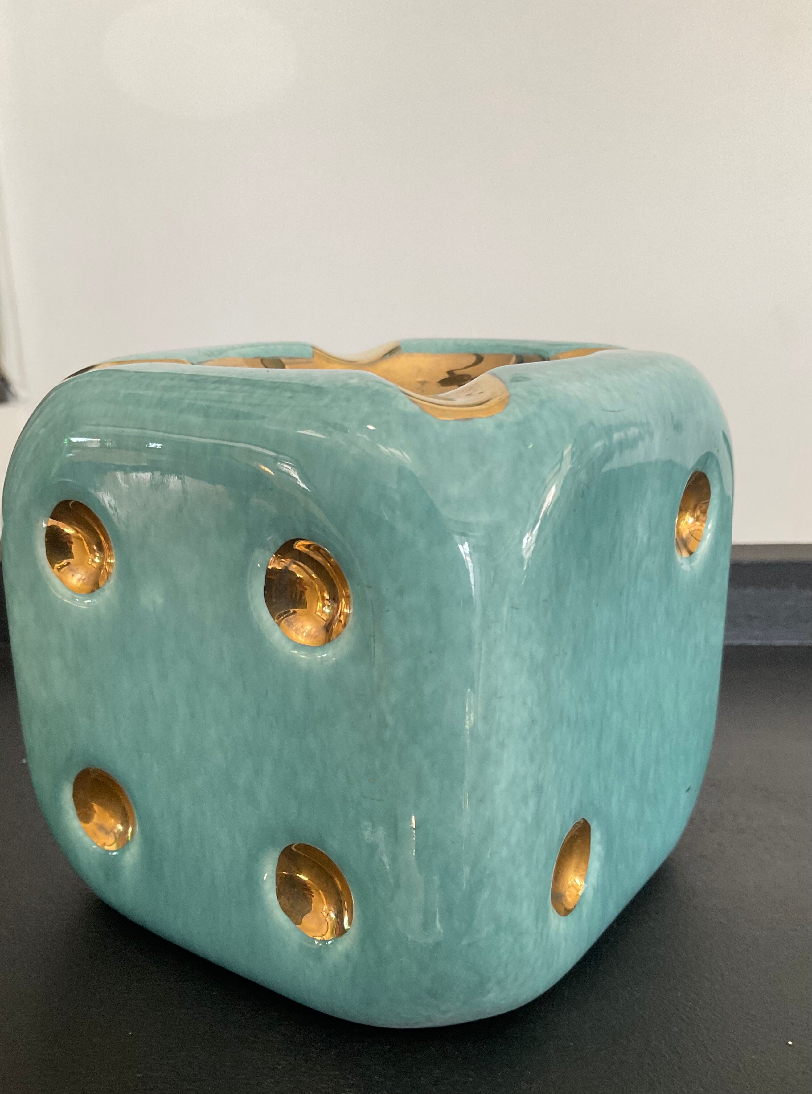 Vintage ashtray in glazed ceramic 70s