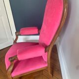 Voltaire armchair in walnut