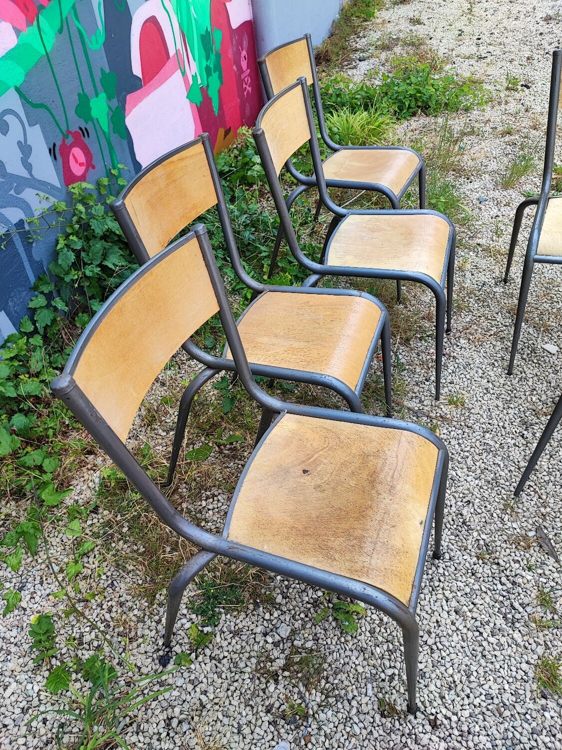 Six Mullca 510 school chairs with tapered legs