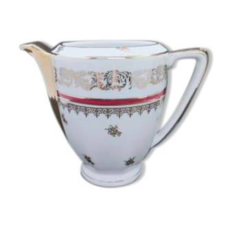 Milk pot in Porcelaine de Limoge France, gilded and burgundy