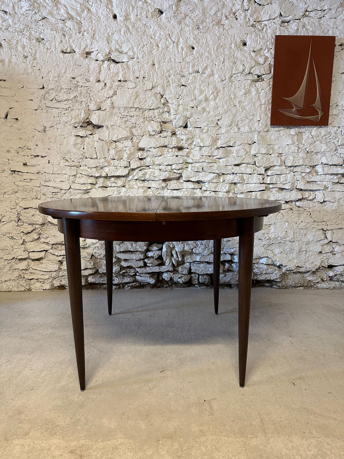 Vintage rosewood extendable dining table
