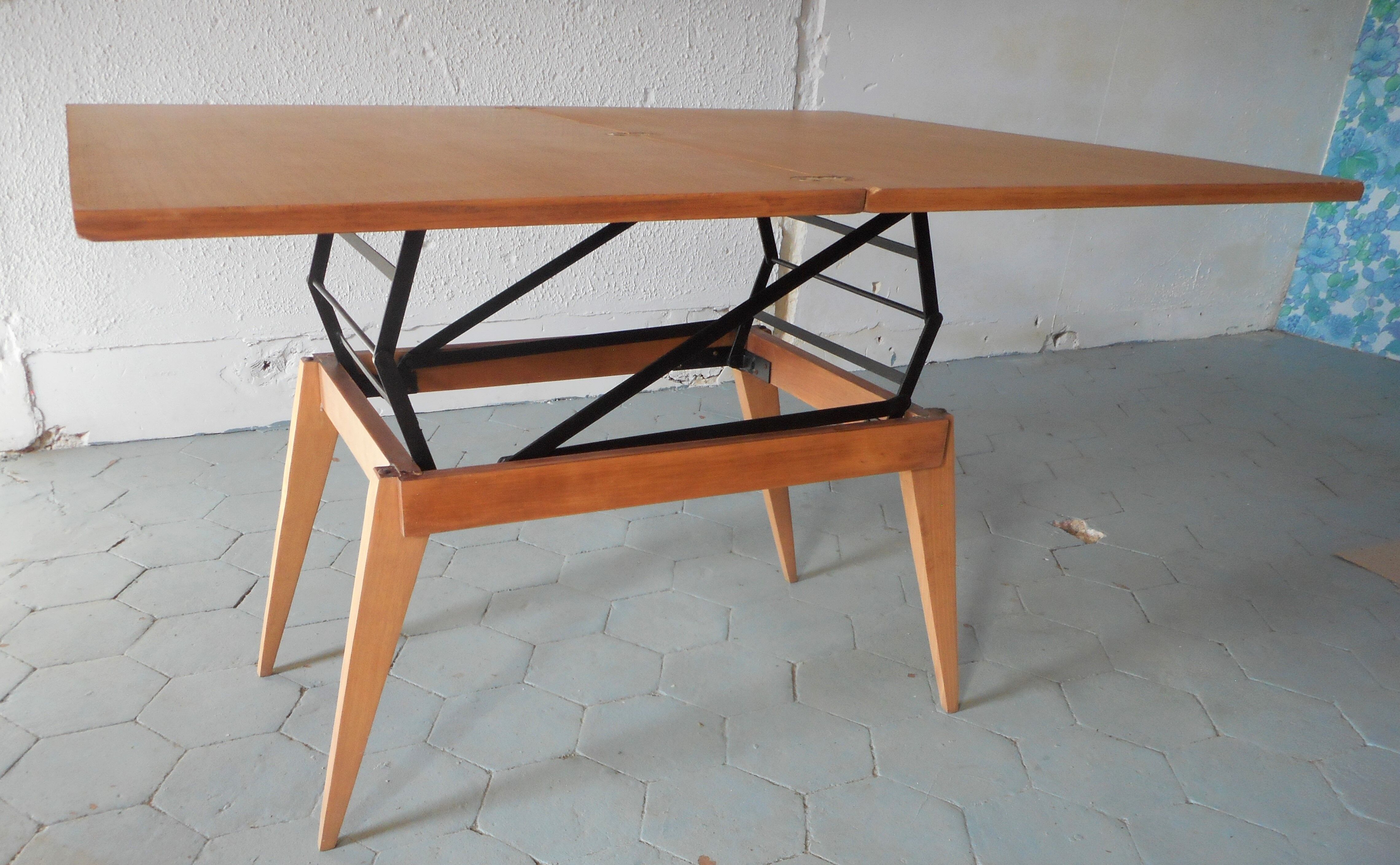 Albert Ducrot modular table