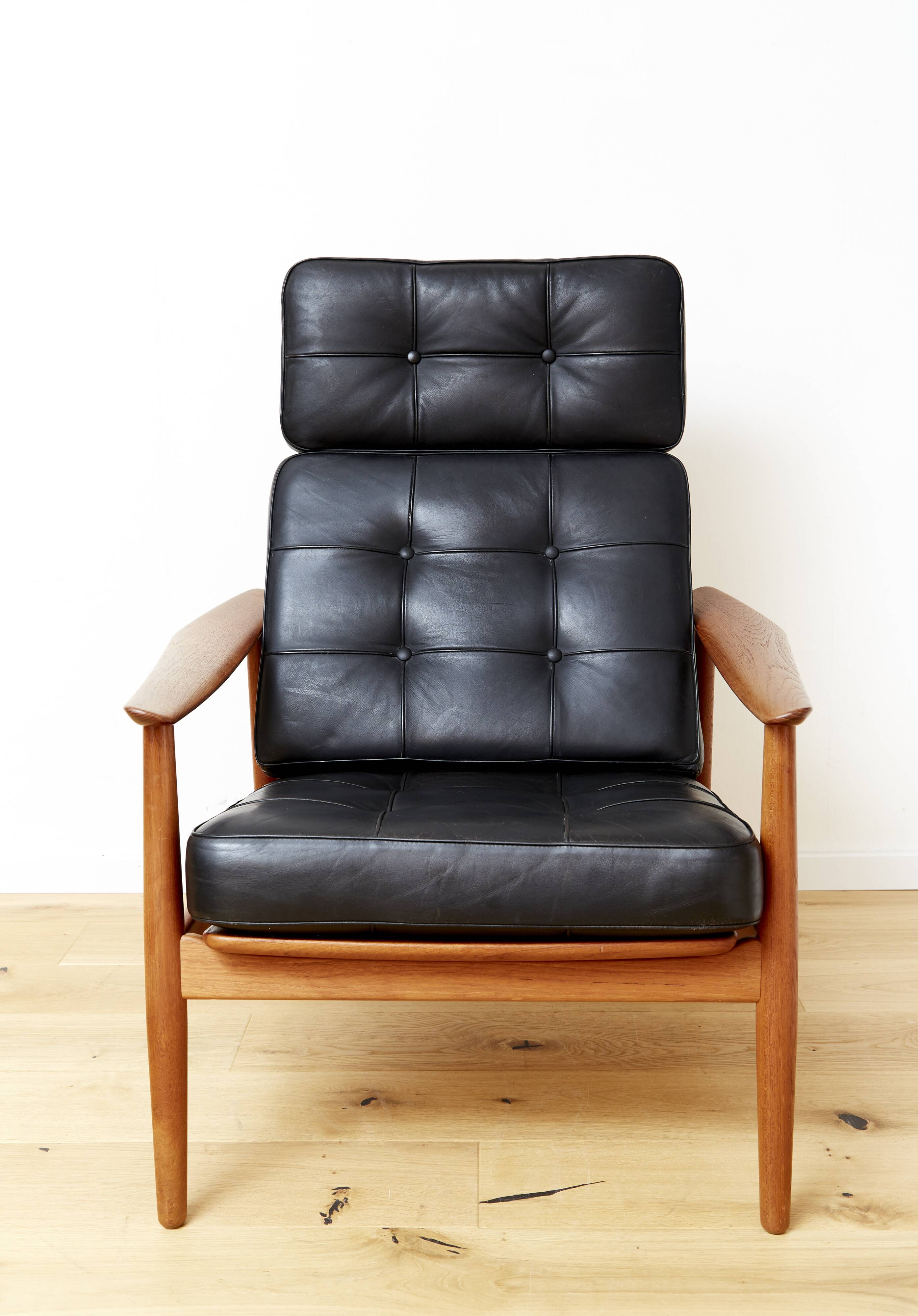 Arne Vodder Lounge Chair & Ottomane FD 164 for France & Søn