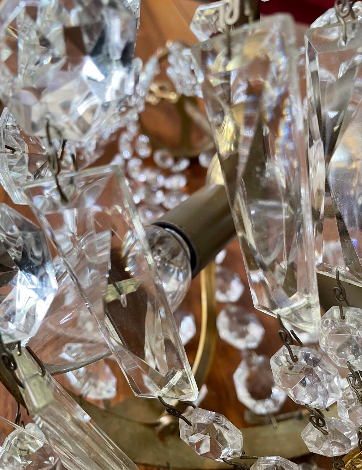 Chandelier pampilles D24