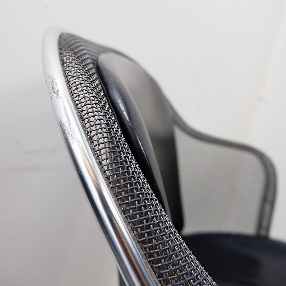 Set of 4 swivel armchairs "Iuta" by Antonio Citterio for B&B Italia