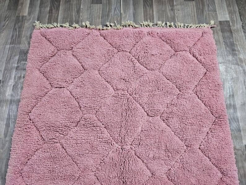 Handmade traditional Berber pink rug 250cm x 150cm