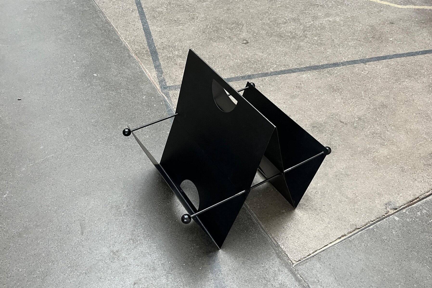 Postmodern Italian metal magazine rack, 1980s