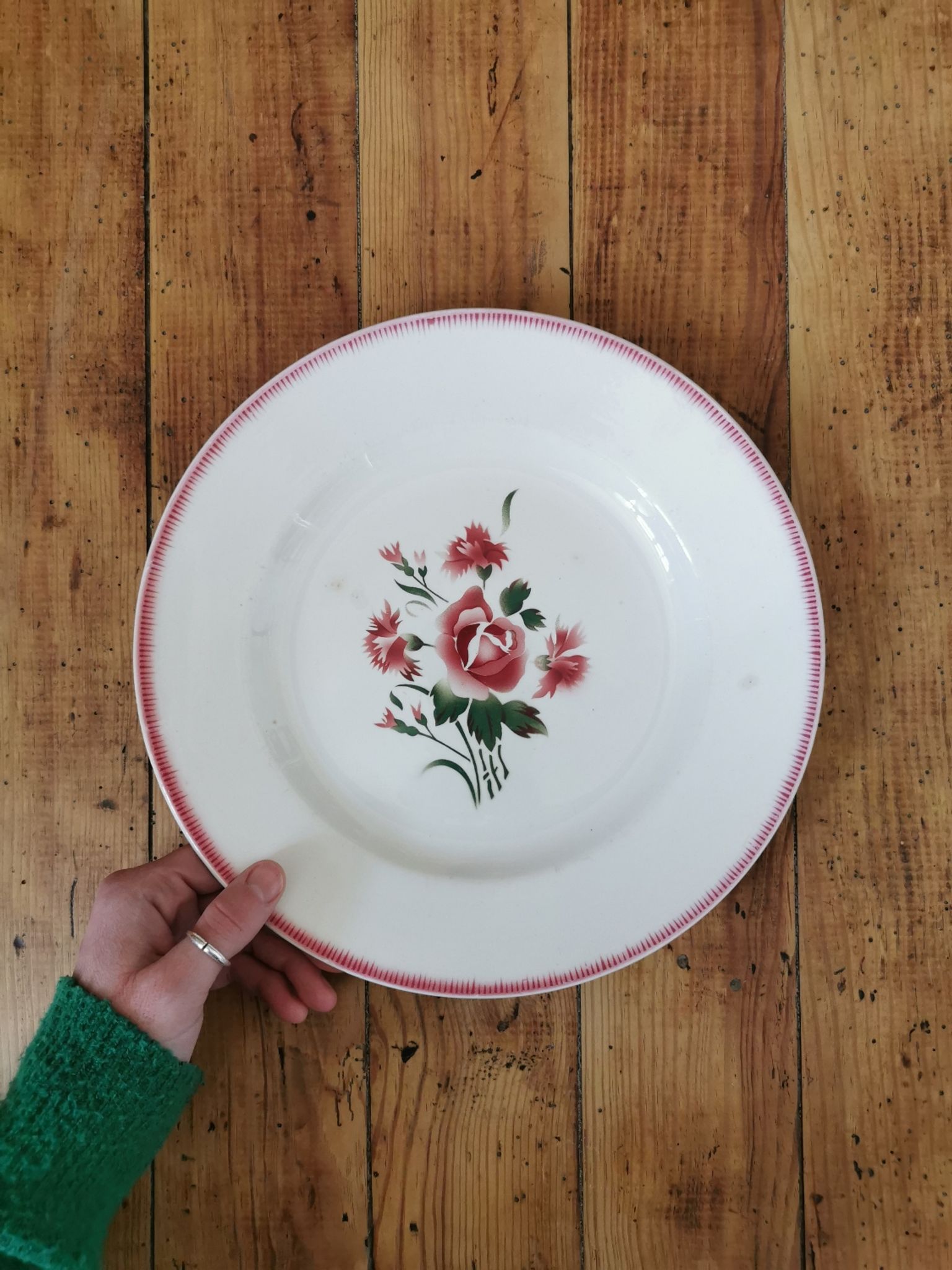 Plat vintage Digoin bouquet fleuri