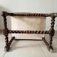 Ancien fauteuil "caqueteuse" de style Louis XIII