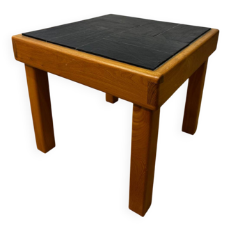 Table de chevet ou coin canapé