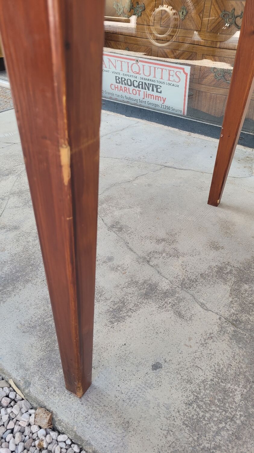 Old farmhouse table with mosaic top and tapered legs - 2m64