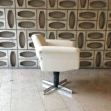 Prism armchair by Joseph-André Motte, Lelièvre fabric.