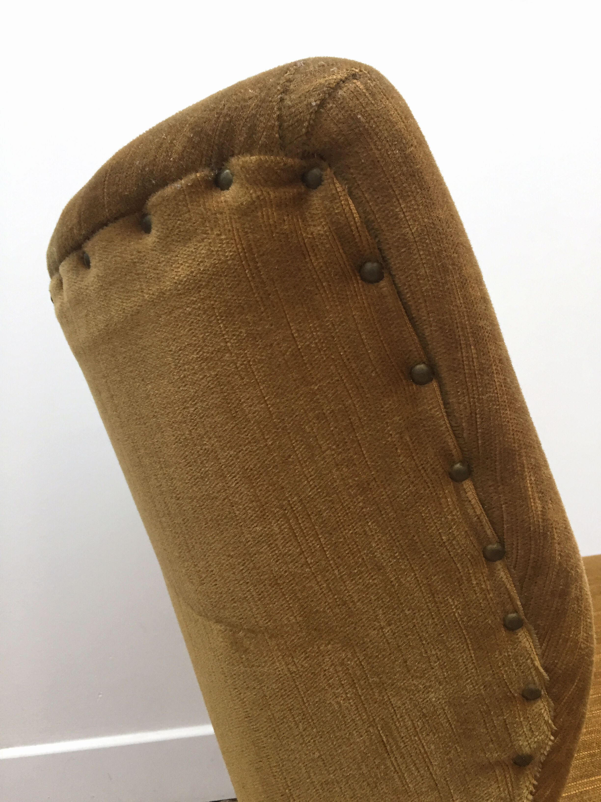 Velvet cocktail armchair